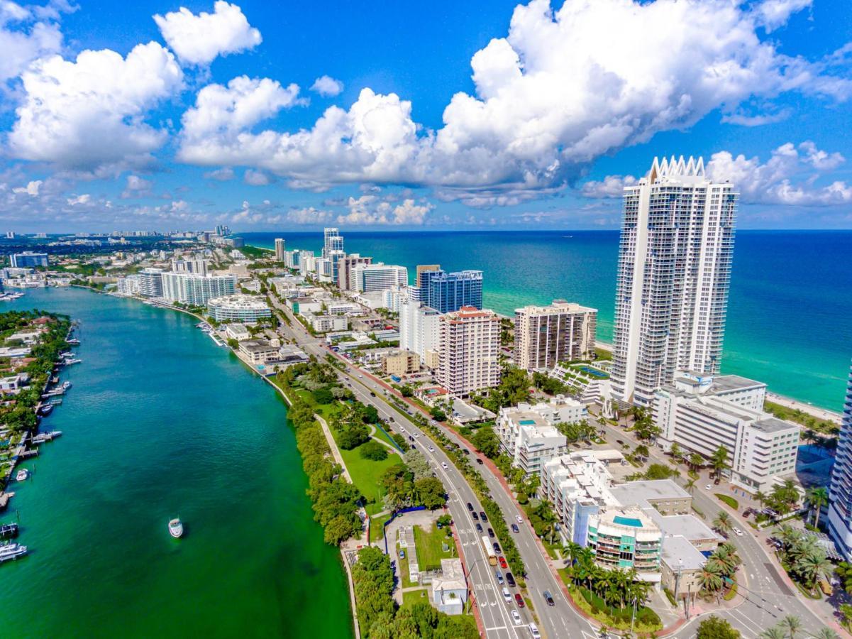 Beach Front Studio Miami Beach Bagian luar foto